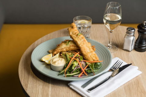 Rydges Pit Lane - Seniors Australia 8