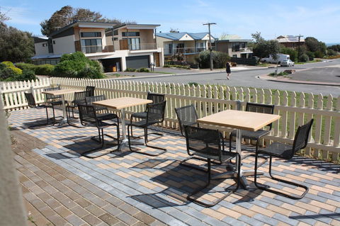 Maslin Beach House - Seniors Australia 4