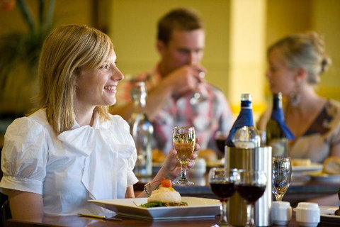 Loxton Community Hotel Motel - Seniors Australia 27