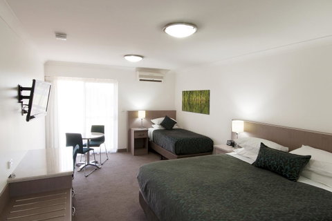 Loxton Community Hotel Motel - Seniors Australia 12