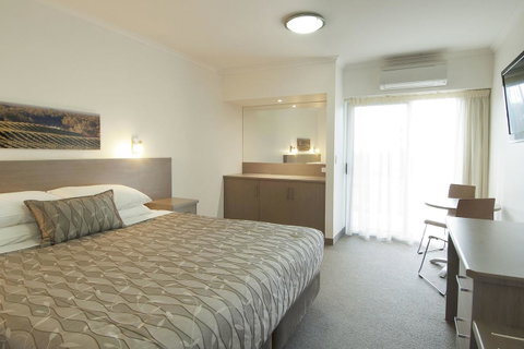 Loxton Community Hotel Motel - Seniors Australia 20