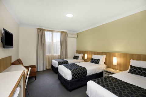 Adelaide Road Motor Lodge - Seniors Australia 12