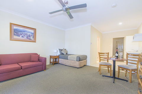 Clare Country Club - Seniors Australia 10