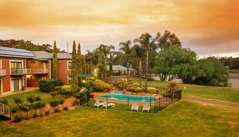 Clare Country Club - Seniors Australia 0