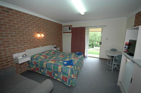 Burra Motor Inn - Seniors Australia 39