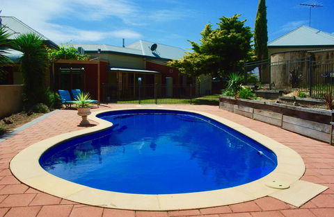 Scobie Lane Retreat - Seniors Australia 3