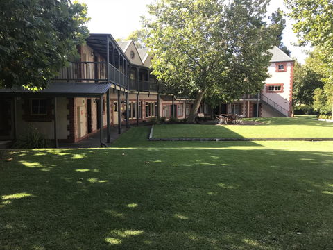 St Francis Winery - Seniors Australia 0