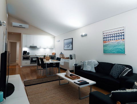 Villa Sedici @ Cape Villas Dunsborough - Seniors Australia 0