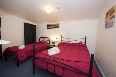 Rustic Retreat Esperance - Seniors Australia 21