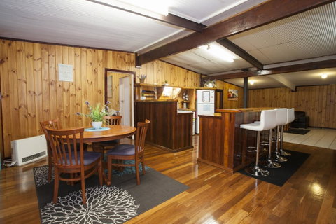 Rustic Retreat Esperance - Seniors Australia 11