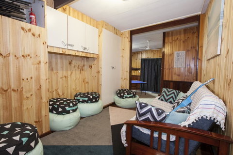 Rustic Retreat Esperance - Seniors Australia 17