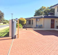 The Royal Dolphin Bed  Breakfast Safety Bay - Seniors Australia