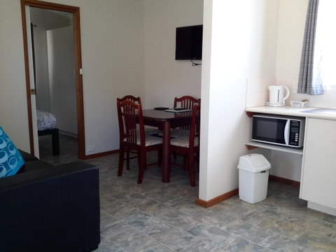 Leander Reef Holiday Park - Seniors Australia 13