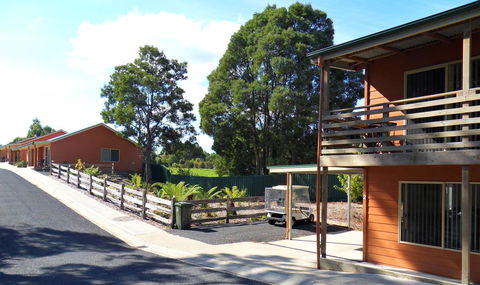 Driftwood Strahan Villas - Seniors Australia 3