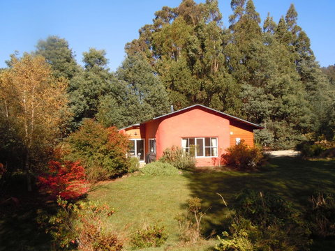 Whispering Spirit Holiday Cottages & Mini Ponies - Seniors Australia 9