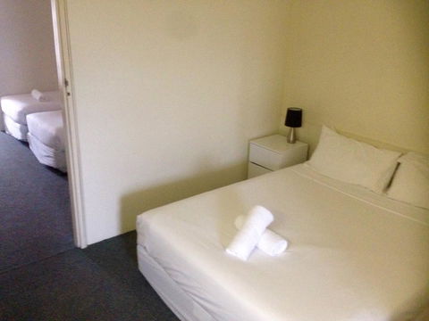 Abel Tasman Airport Motor Inn - Seniors Australia 3