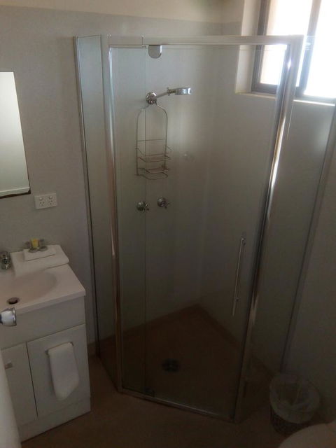 Abel Tasman Airport Motor Inn - Seniors Australia 2