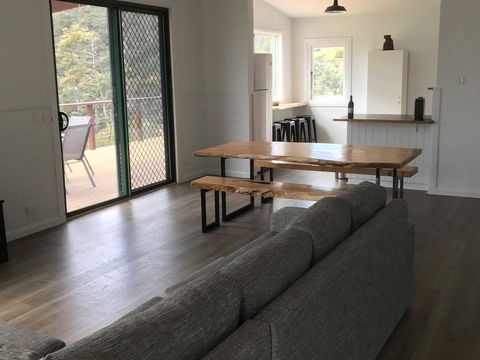 Derby Digs Cottage - Seniors Australia 4