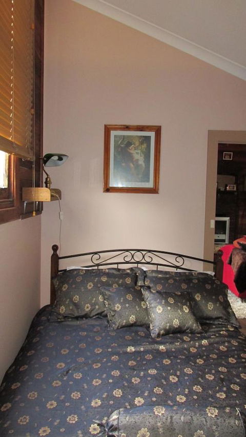 St. Pauls Bed & Breakfast - Seniors Australia 29