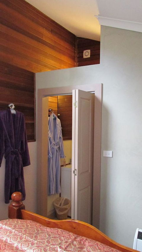 St. Pauls Bed & Breakfast - Seniors Australia 33