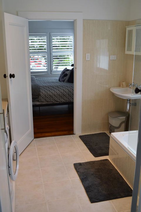 Lyttleton Cottage - Seniors Australia 28