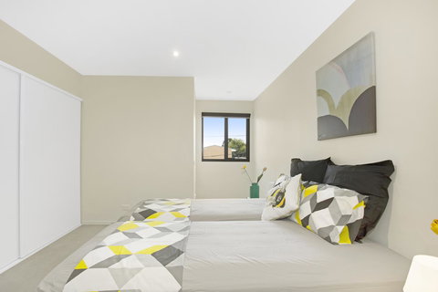 Astra Apartments Glen Waverley @Springvale RD - Seniors Australia 3