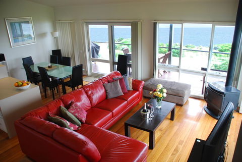 A Great Ocean Road Resort Whitecrest. - Seniors Australia 7