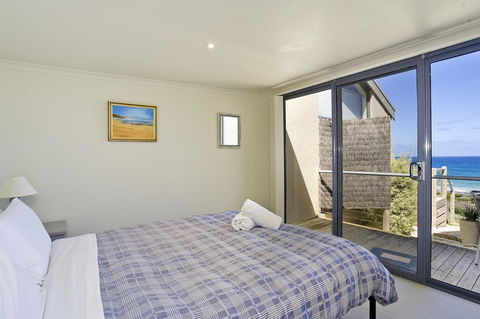 A Great Ocean Road Resort Whitecrest. - Seniors Australia 10