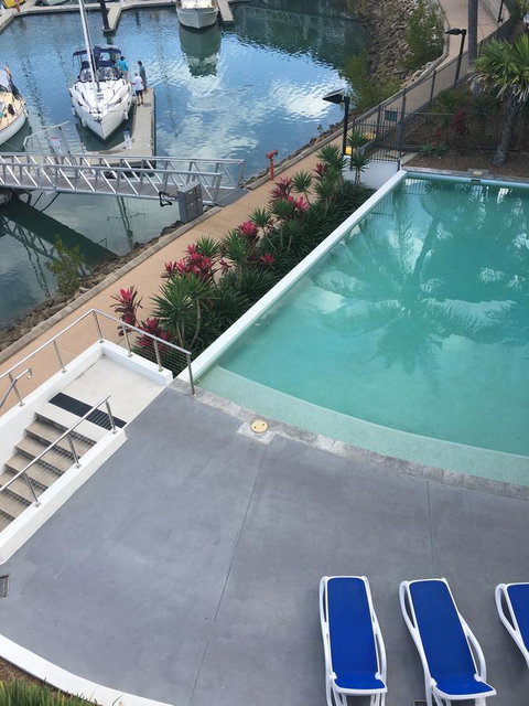 Absolute Waterfront Magnetic Island - Seniors Australia 8