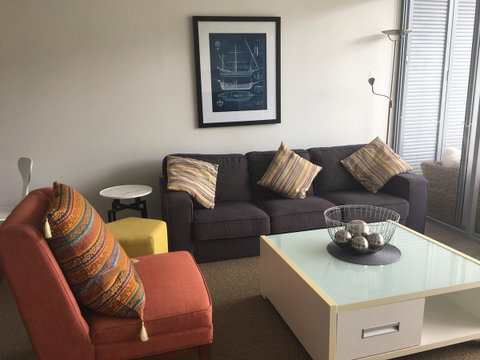 Absolute Waterfront Magnetic Island - Seniors Australia 2