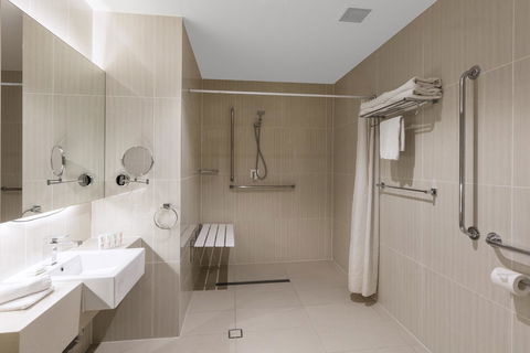 Best Western Plus Hotel Diana - Seniors Australia 39
