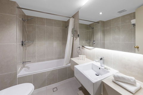 Best Western Plus Hotel Diana - Seniors Australia 33