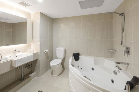 Best Western Plus Hotel Diana - Seniors Australia 24