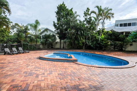 Earls Court Motel & Apartments - Seniors Australia 8