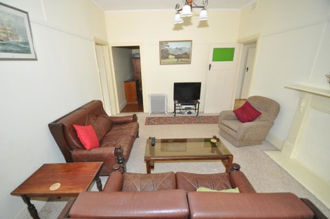 12 Bluewater Drive - Seniors Australia 2