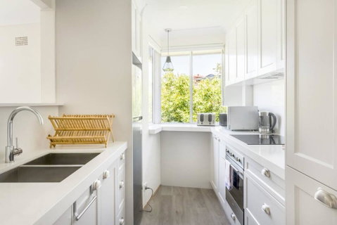 2 Bedroom Luxury Apt On Balmoral Beach - Seniors Australia 3