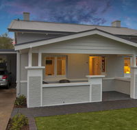 2BR Cottage With Parking Close To Adelaide CBD - Seniors Australia