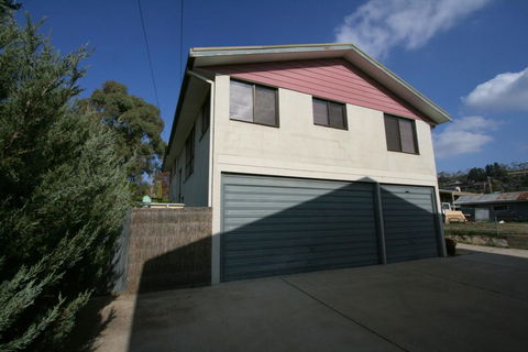 3/9 Park Road, Jindabyne - Seniors Australia 1