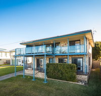 45 Hillside Cres Beach House - Seniors Australia