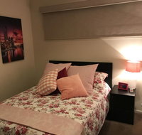 5 Star Room with own Bathroom - Singles Couples Families or Executives - Seniors Australia