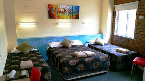A&A Lodge Motel - Seniors Australia 3