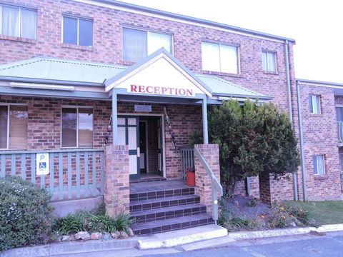 Acacia Snowy Motel - Seniors Australia 2