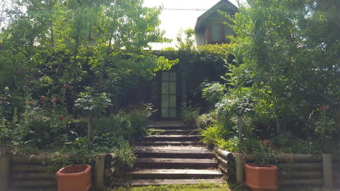 Angaston By The Winter Creek - Seniors Australia 1