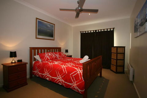 Aspect 1/8a Poly Cow Lane - Seniors Australia 2