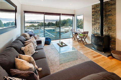 Aspect 2/8a Poly Cow Lane - Seniors Australia 0