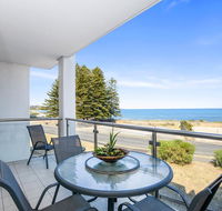 Bayline Beachfront Apartment no 4 - Seniors Australia