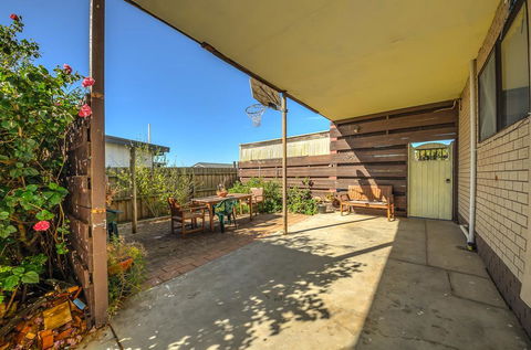 Bayviews - Seniors Australia 1