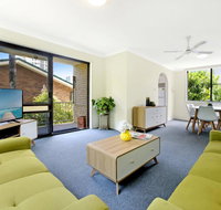 Beachside Unit Near Convention Centre - Seniors Australia