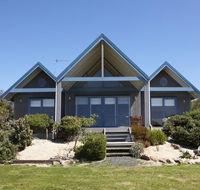 Bear Gully Coastal Cottages - Seniors Australia