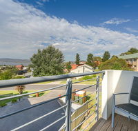 Beloka Close - Modern spacious and pet friendly accommodation - Seniors Australia